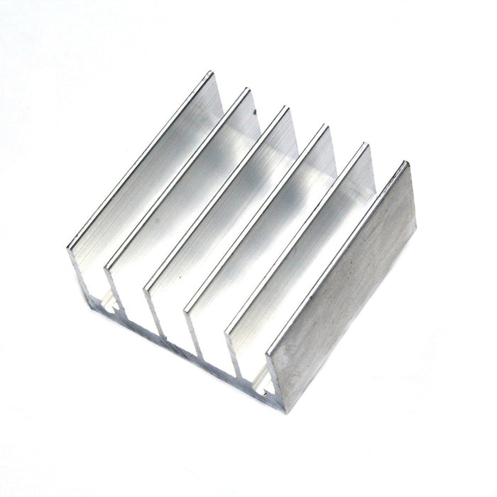 Disipador de calor de aluminio 30x30x15mm